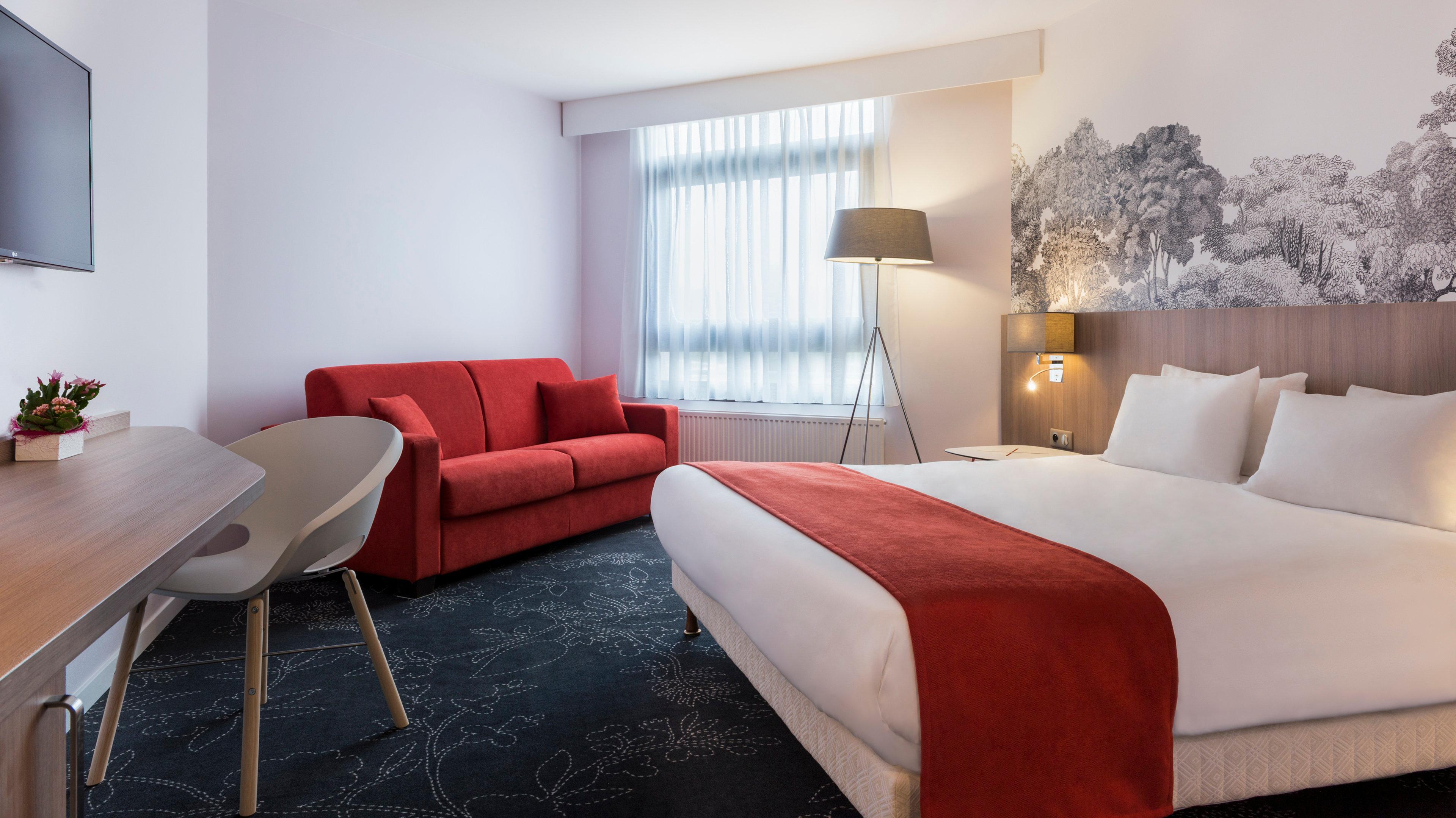 Holiday Inn Calais Coquelles By Ihg Exterior photo