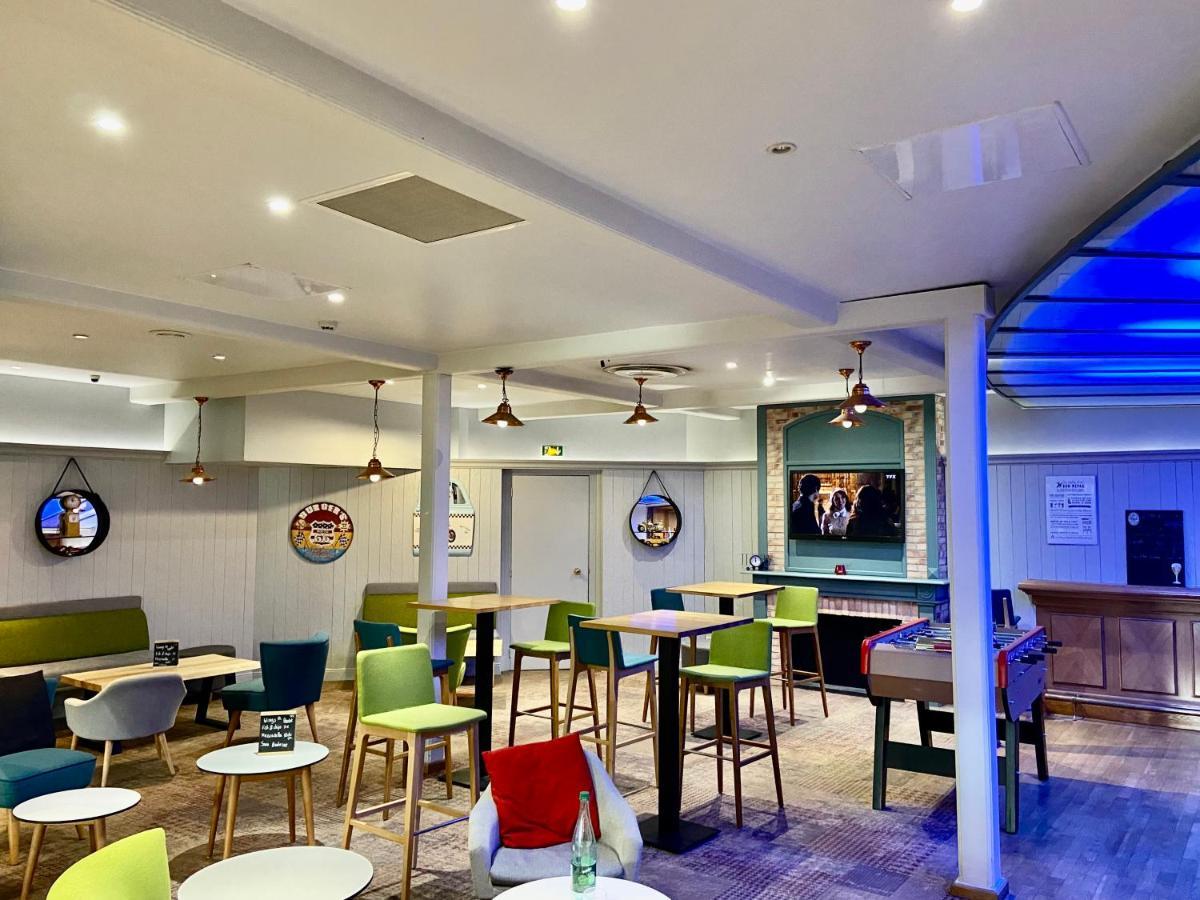 Holiday Inn Calais Coquelles By Ihg Exterior photo